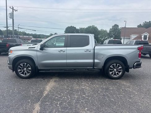 Used 2024 Chevrolet Silverado 1500 RST AWD/4WD image 4