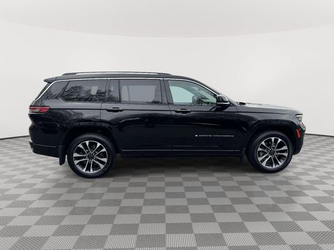 Used 2021 Jeep Grand Cherokee L Overland w/ MOPAR Finishing Package AWD/4WD image 8