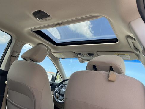 Used 2019 Subaru Outback 2.5i Premium AWD/4WD image 29