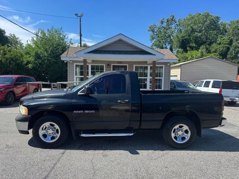 Used 2004 Dodge Ram 1500 Truck ST w/ ST Value Group RWD image 3