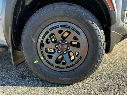 New 2026 Nissan Frontier Pro-X w/ Pro Premium Package RWD image 12