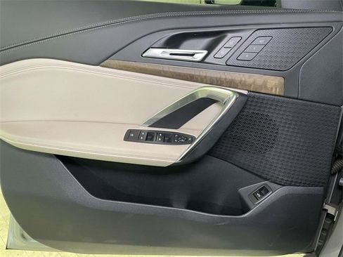 Used 2023 BMW X1 xDrive28i w/ M Sport Package image 33