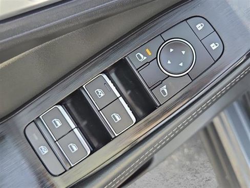 Certified 2023 Nissan Rogue SL w/ SL Premium Package image 12