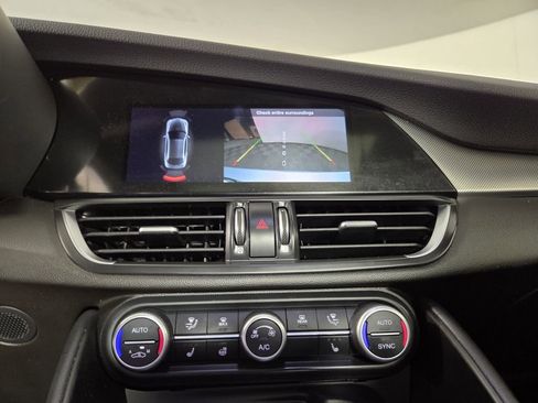 Used 2024 Alfa Romeo Giulia Ti image 18