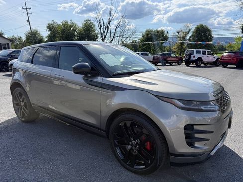 Used 2023 Land Rover Range Rover Evoque R-Dynamic SE AWD/4WD image 4