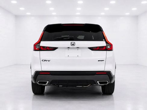 Used 2025 Honda CR-V Sport image 4