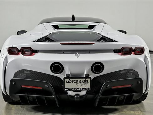 Used 2023 Ferrari SF90 Stradale AWD/4WD image 8