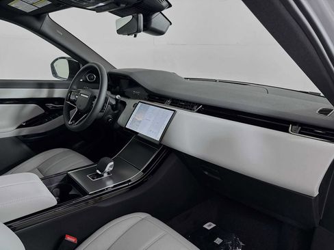 New 2026 Land Rover Range Rover Evoque S image 27