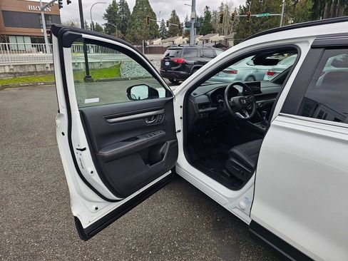 Used 2025 Honda CR-V Sport-L image 19