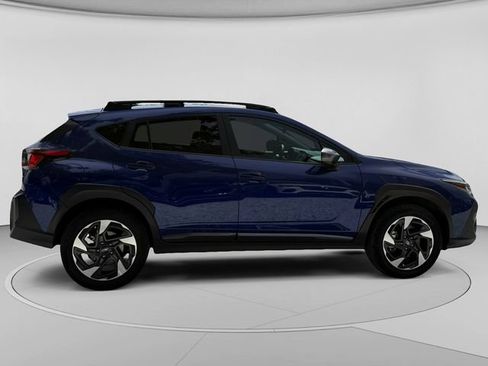 Used 2025 Subaru Crosstrek 2.5i Limited AWD/4WD image 7
