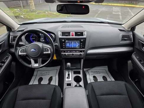 Used 2016 Subaru Outback 2.5i Premium AWD/4WD image 11