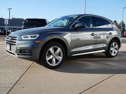 Used 2018 Audi Q5 2.0T Premium Plus w/ Premium Plus Package image 3