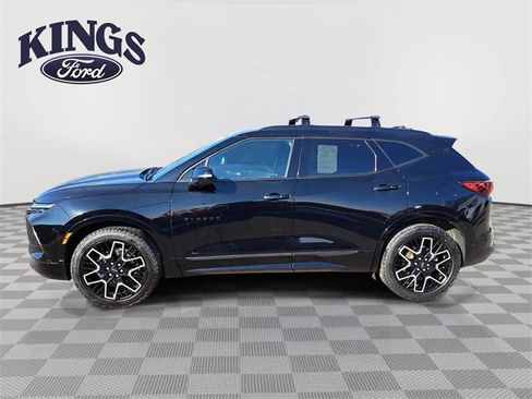 Used 2023 Chevrolet Blazer RS w/ Driver Confidence II Package image 2