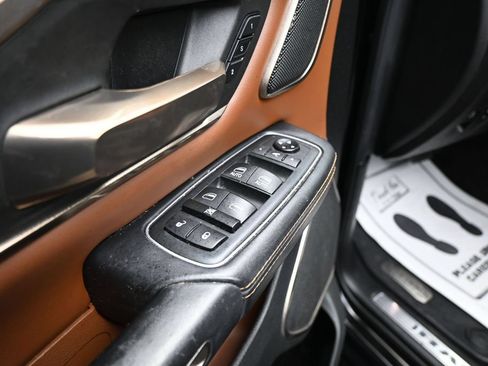 Used 2020 RAM 1500 Limited AWD/4WD image 11