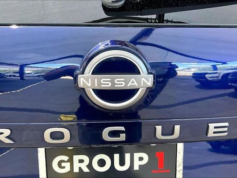 Certified 2026 Nissan Rogue SV FWD image 30