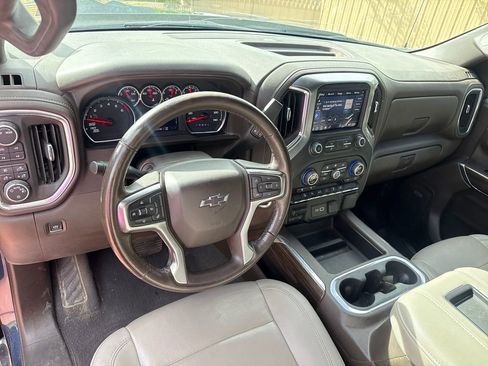 Used 2022 Chevrolet Silverado 1500 RST w/ Convenience Package II AWD/4WD image 13