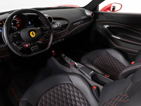 Used 2022 Ferrari F8 Tributo RWD image 37