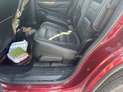 Used 2017 GMC Acadia Denali FWD image 6
