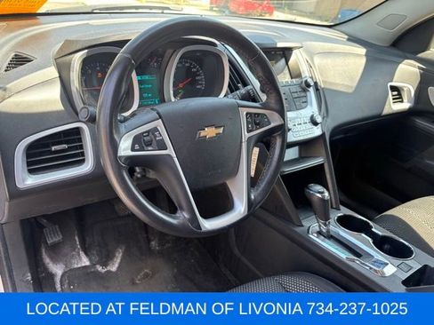 Used 2017 Chevrolet Equinox LT w/ Convenience Package AWD/4WD image 7