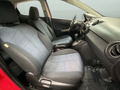 Used 2012 MAZDA MAZDA2 Sport FWD image 19