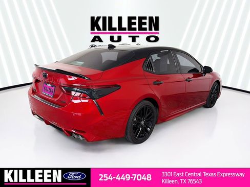 Used 2021 Toyota Camry XSE w/ Navigation Package FWD image 8