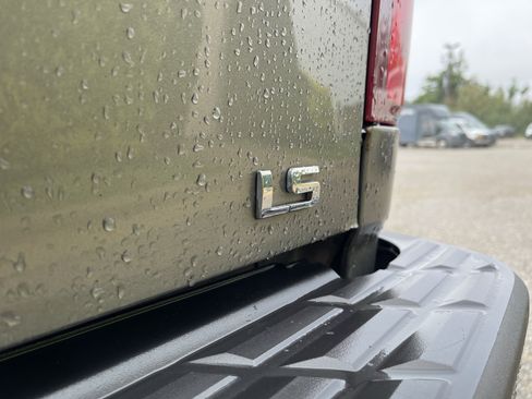 Used 2009 Chevrolet Silverado 1500 LT AWD/4WD image 25