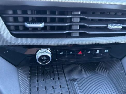 New 2025 Ford Explorer ST-Line w/ Premium Package RWD image 23