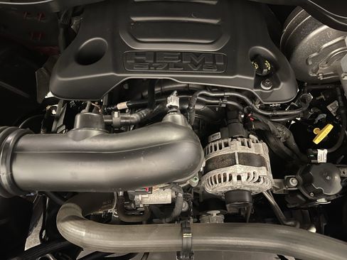 Used 2021 RAM 1500 Laramie w/ Sport Appearance Package image 27