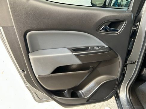 Used 2021 Chevrolet Colorado Z71 w/ Safety Package image 20