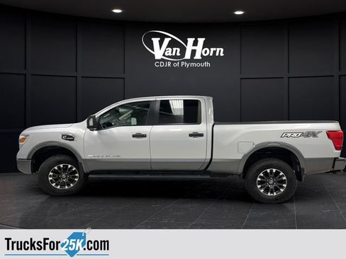 Used 2019 Nissan Titan PRO-4X w/ Pro-4x Utility Package AWD/4WD image 5