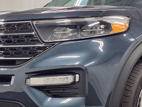 Certified 2023 Ford Explorer XLT w/ Equipment Group 202A AWD/4WD image 15