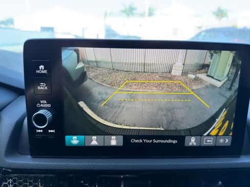 Used 2024 Honda CR-V EX-L image 33