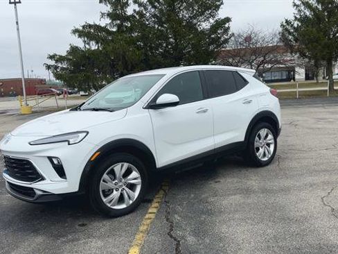 Used 2024 Buick Encore GX Preferred image 4