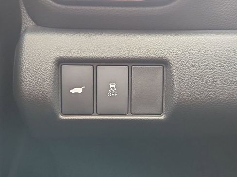 Used 2023 Honda Pilot Touring image 18