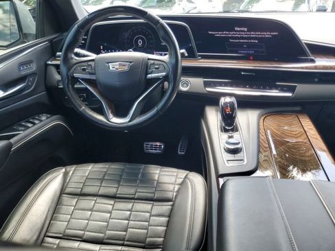 Certified 2024 Cadillac Escalade ESV Sport Platinum w/ LPO, ONYX Package image 17