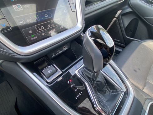 Used 2024 Subaru Legacy Limited AWD/4WD image 19