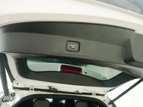 Used 2019 Ford Explorer Limited w/ Ford Safe & Smart Package AWD/4WD image 9