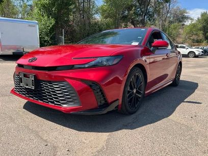 Used 2025 Toyota Camry SE w/ Convenience Package