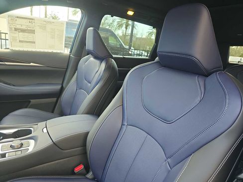 New 2026 INFINITI QX60 Sport w/ Dark Cargo Package image 19