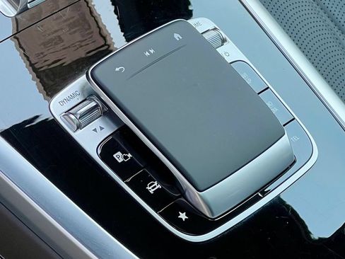 Certified 2025 Mercedes-Benz G 63 AMG 4MATIC image 32