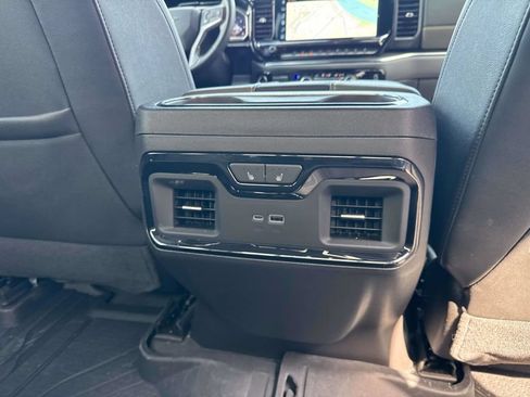 Used 2025 Chevrolet Silverado 1500 ZR2 w/ Dark Appearance Package AWD/4WD image 27