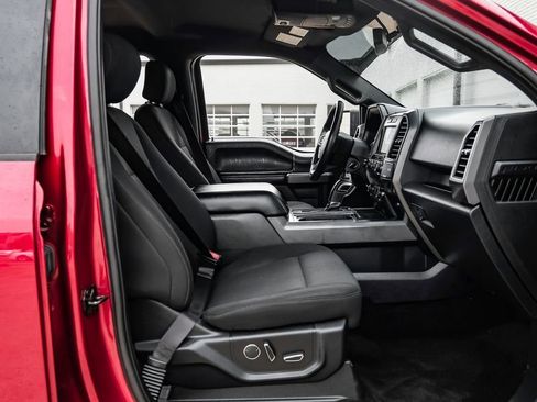 Used 2018 Ford F150 XLT w/ Equipment Group 302A Luxury AWD/4WD image 31