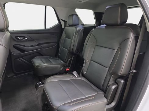 Used 2020 Chevrolet Traverse RS AWD/4WD image 13