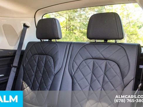 Used 2023 BMW X7 xDrive40i w/ Premium Package AWD/4WD image 19