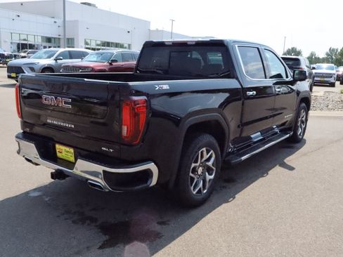 Used 2023 GMC Sierra 1500 SLT w/ SLT Premium Plus Package AWD/4WD image 7