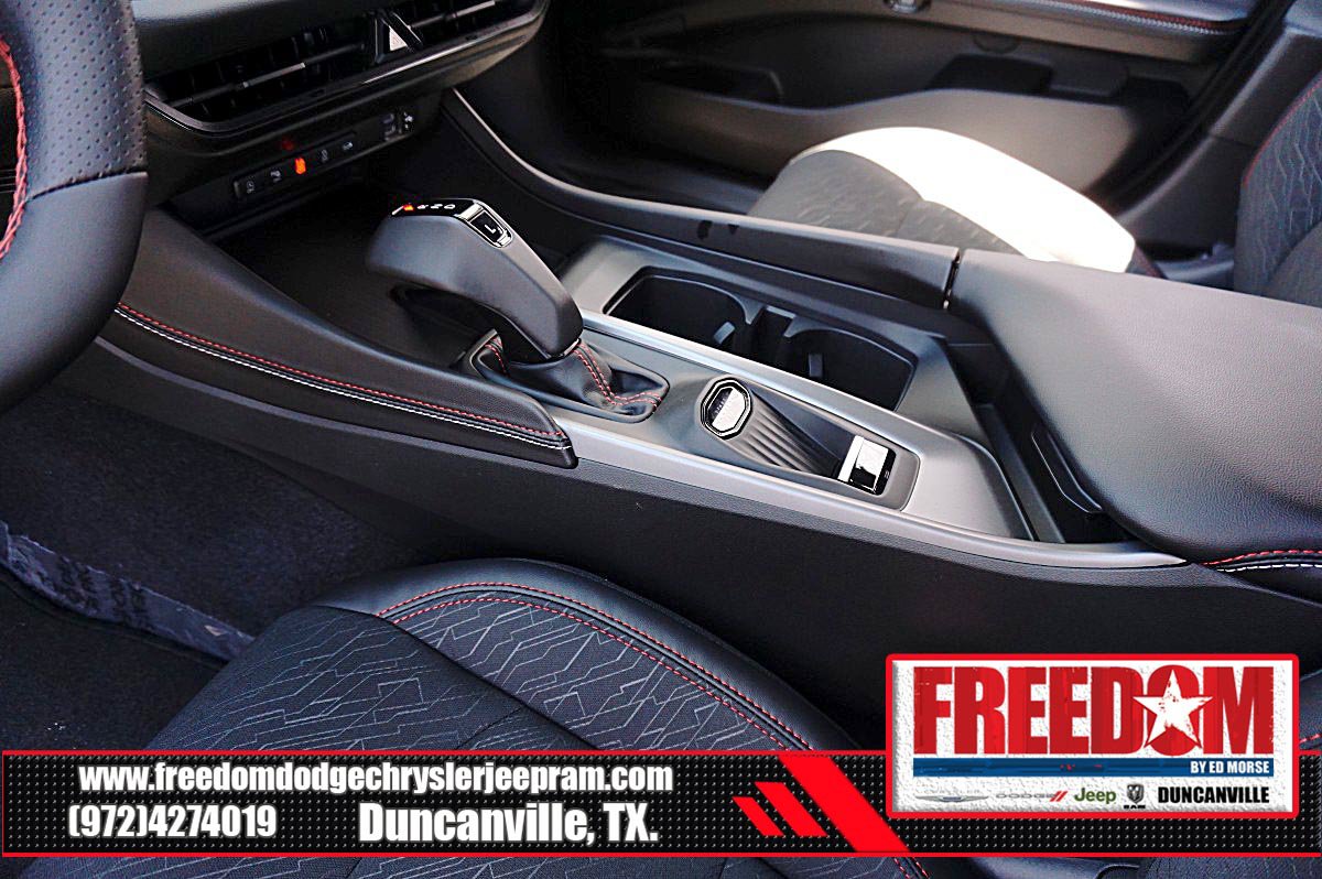 New 2026 Dodge Charger Scat Pack w/ Blacktop Package AWD/4WD image 33