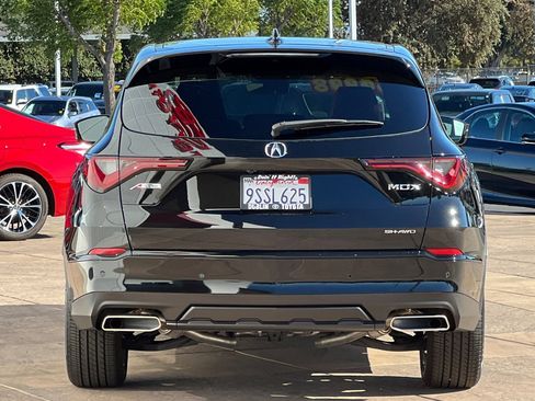 Used 2025 Acura MDX A-Spec image 5