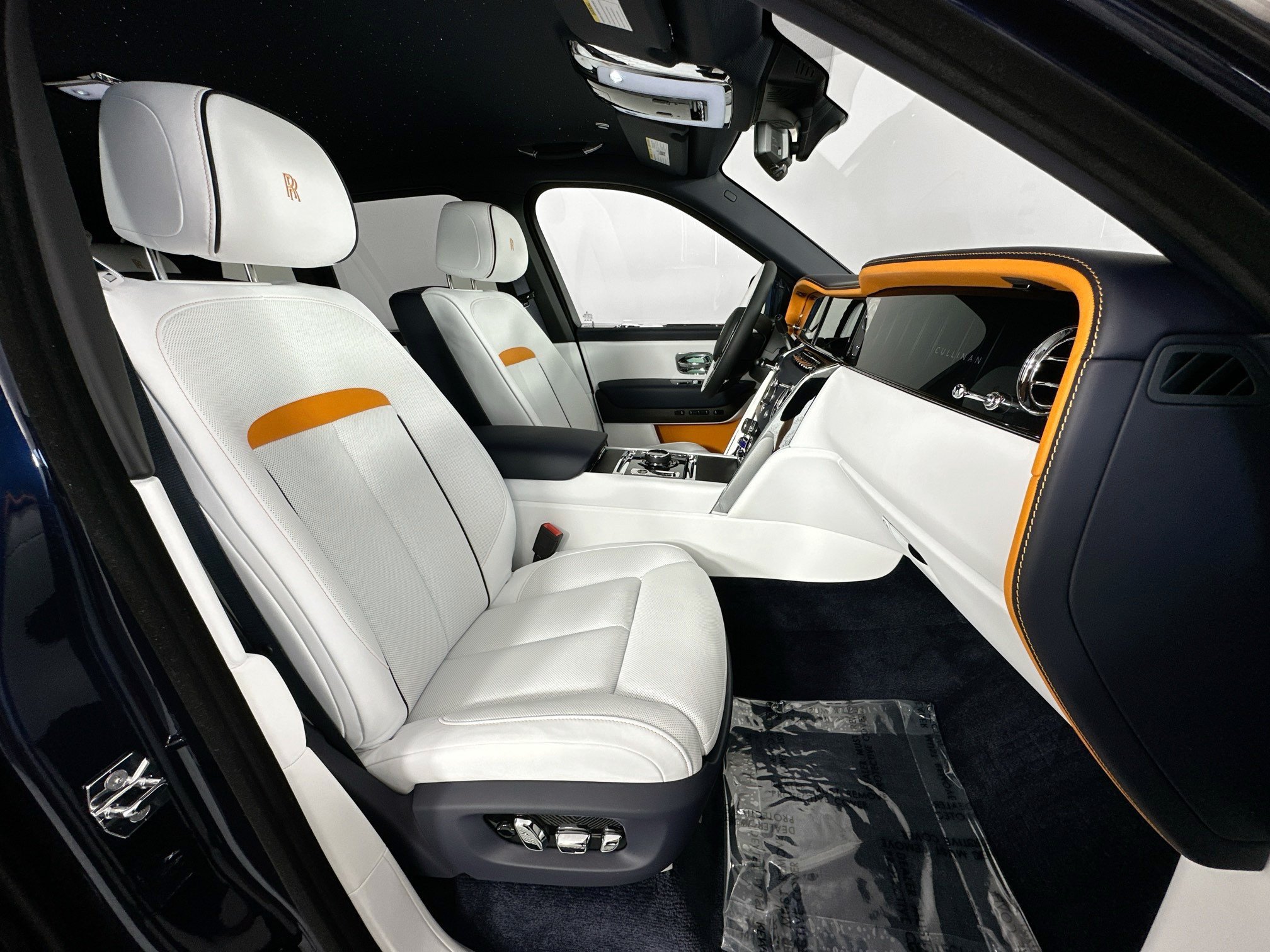 New 2027 Rolls-Royce Cullinan AWD/4WD image 27
