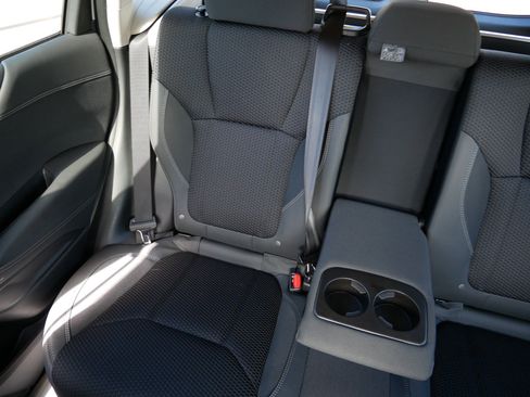 Used 2024 Subaru Forester Premium image 12