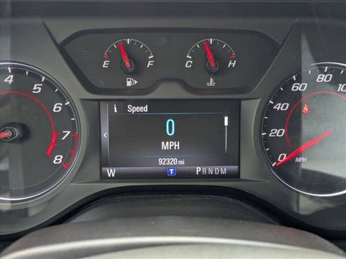 Used 2017 Chevrolet Camaro LT RWD image 11